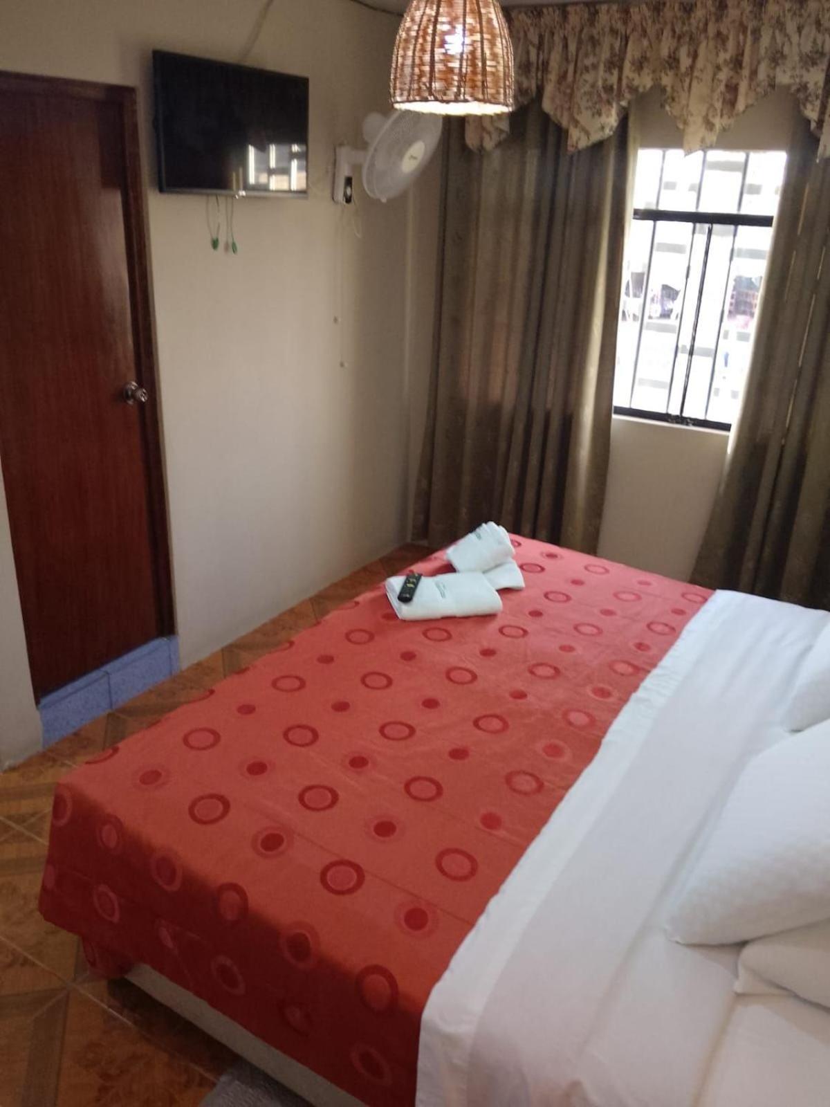 Hostal Refugio Del Pirata Паракас Екстериор снимка