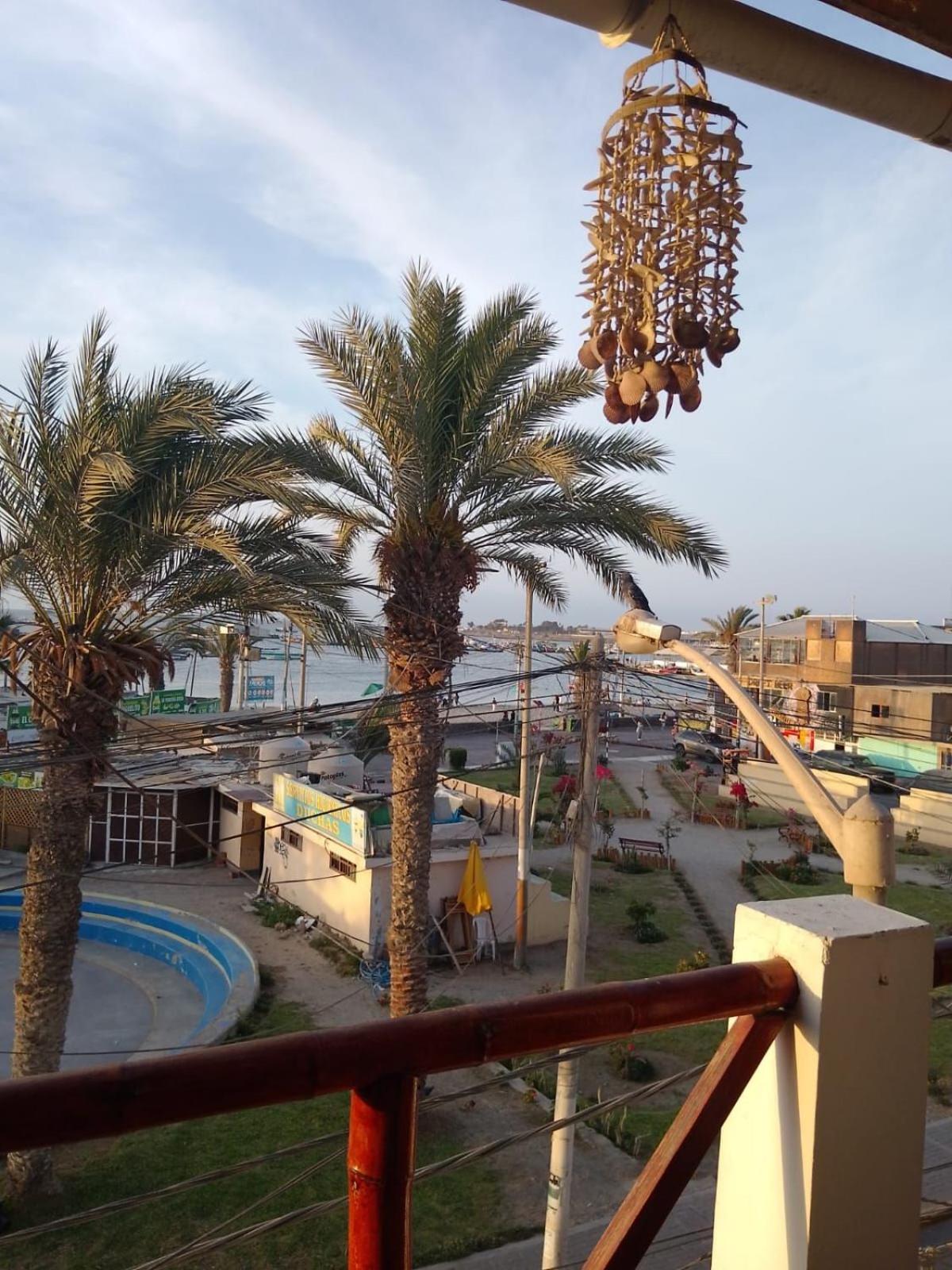 Hostal Refugio Del Pirata Паракас Екстериор снимка